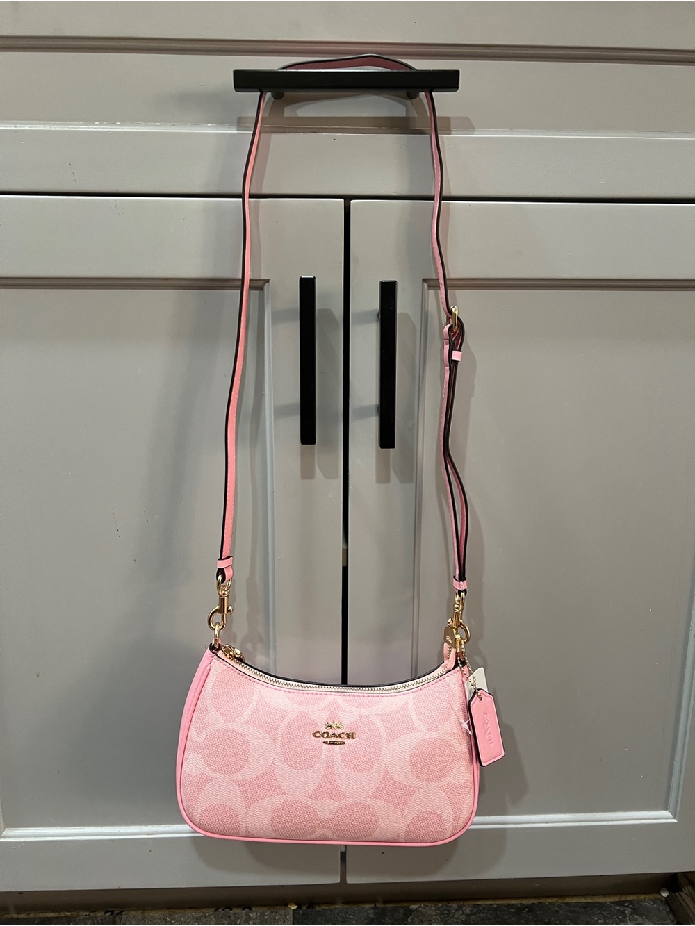 COACH Pink Signature Teri Shoulder bag - Picture 3 of 6